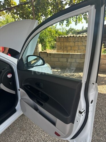 Kia  2008, 225,000 km - 1.4 l - Sabirabad