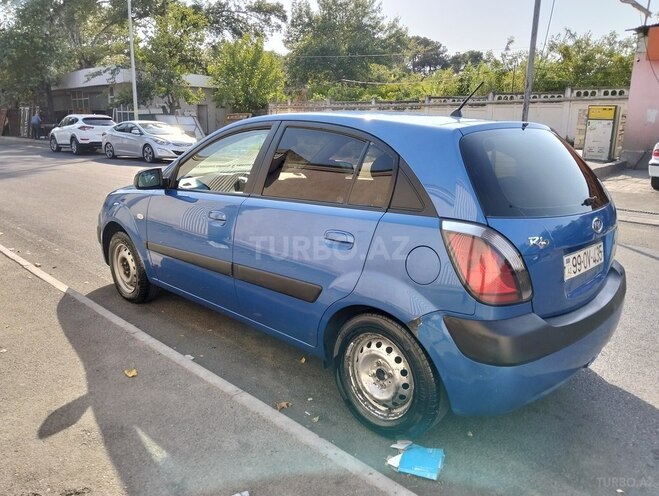 Kia Rio 2007, 360,000 km - 1.5 l - Mingəçevir