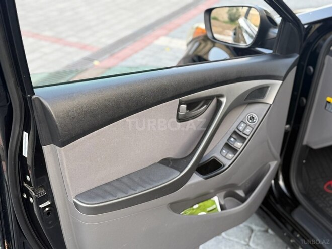 Hyundai Elantra 2015, 191,512 km - 1.8 l - Bakı