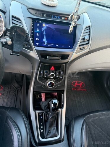 Hyundai Elantra 2015, 191,512 km - 1.8 l - Bakı
