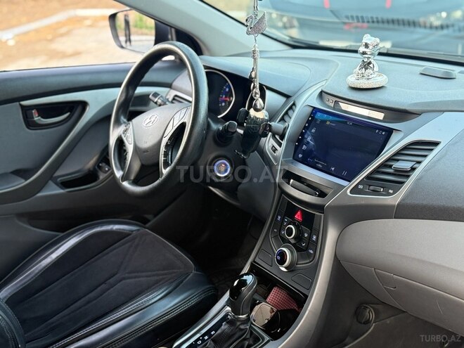 Hyundai Elantra 2015, 191,512 km - 1.8 l - Bakı