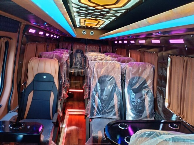 Mercedes Sprinter 516 2015, 255,000 km - 2.7 l - Sumqayıt
