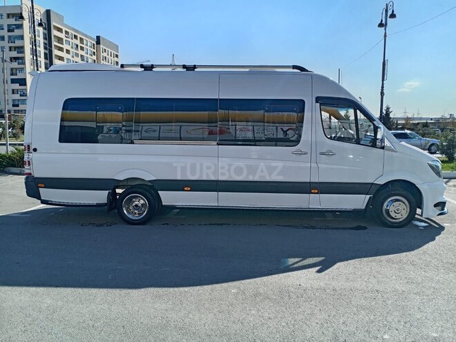 Mercedes Sprinter 516 2015, 255,000 km - 2.7 l - Sumqayıt