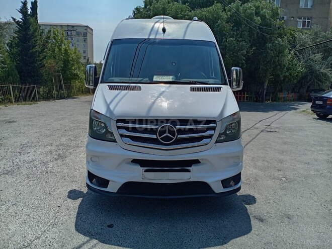 Mercedes Sprinter 516 2015, 255,000 km - 2.7 l - Sumqayıt
