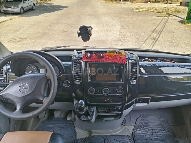 Mercedes Sprinter 516 2015, 255,000 km - 2.7 l - Sumqayıt