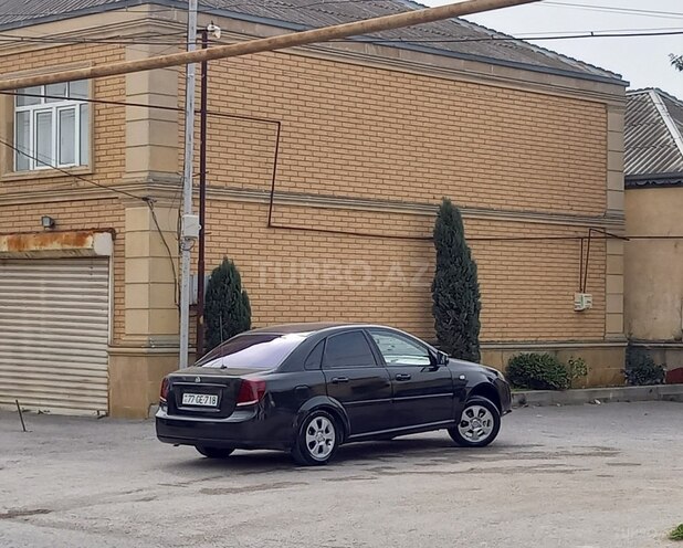 Daewoo Gentra 2014, 300,000 km - 1.5 l - Bakı