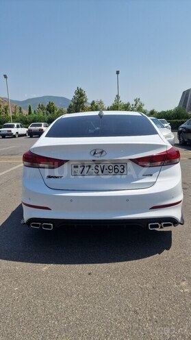 Hyundai Avante 2016, 167,278 km - 1.6 l - Şəki
