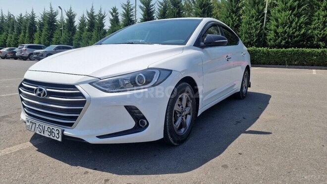 Hyundai Avante 2016, 167,278 km - 1.6 l - Şəki
