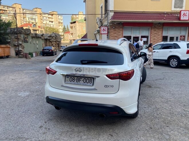 Infiniti QX70 2014, 171,000 km - 3.7 l - Balakən
