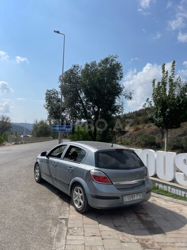 Opel Astra 2004, 320,000 km - 1.4 l - Bakı