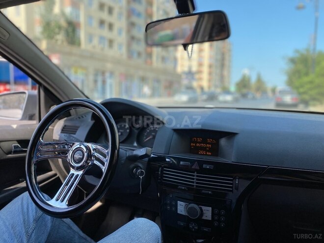 Opel Astra 2004, 320,000 km - 1.4 l - Bakı