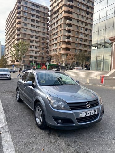 Opel Astra 2004, 320,000 km - 1.4 l - Bakı