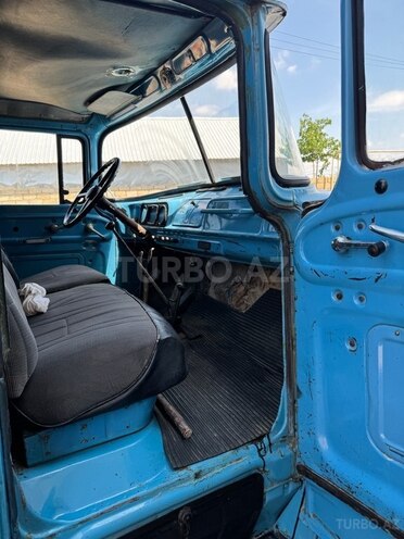 ZIL 130 1993, 144,000 km - 6.0 l - Mingəçevir