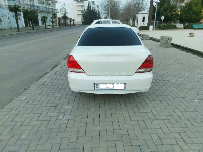 Nissan Sunny 2010, 300,000 km - 1.6 l - Bakı