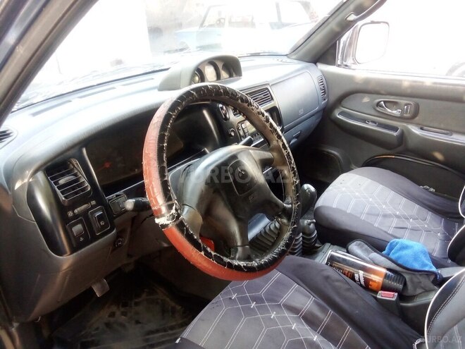 Mitsubishi L200 2003, 245,255 km - 0.3 l - Biləsuvar
