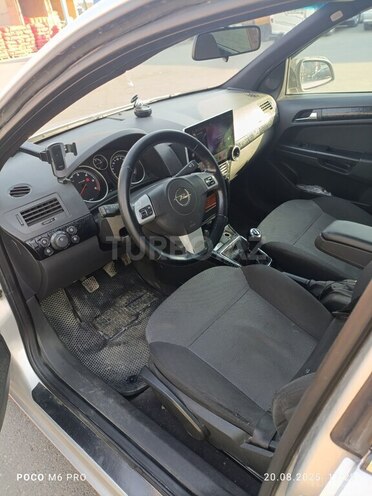 Opel Astra 2009, 265,000 km - 1.3 l - Bakı