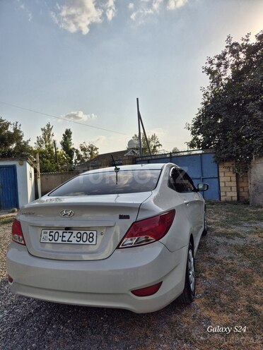 Hyundai Accent 2015, 216,000 km - 1.6 l - Sumqayıt