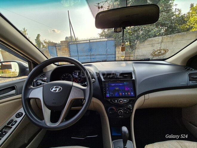 Hyundai Accent 2015, 216,000 km - 1.6 l - Sumqayıt
