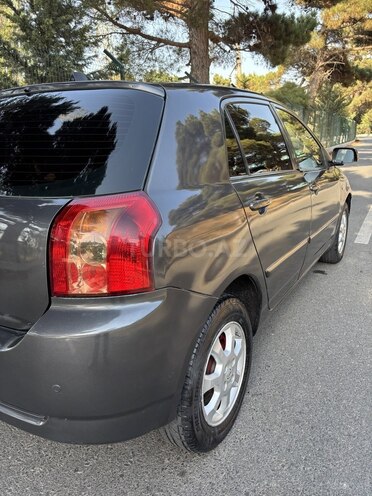 Toyota Corolla 2006, 278,500 km - 1.4 l - Bakı