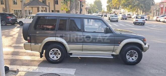 Mitsubishi Pajero 1992, 432,000 km - 2.5 l - Gəncə