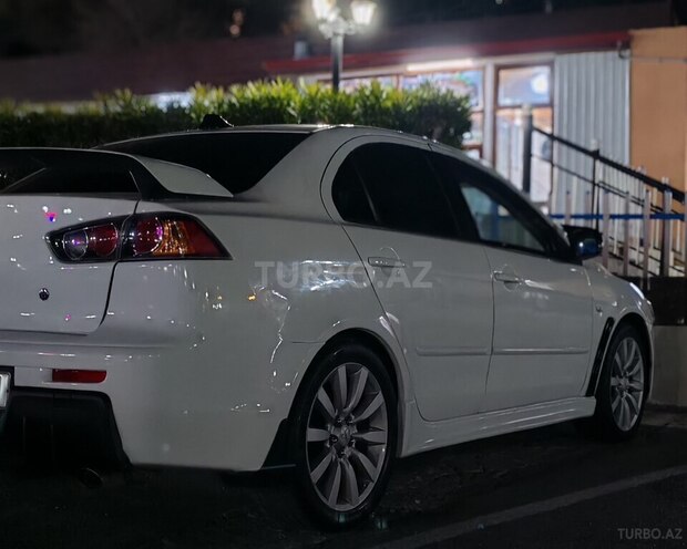 Mitsubishi Lancer 2008, 226,000 km - 2.0 l - Bakı