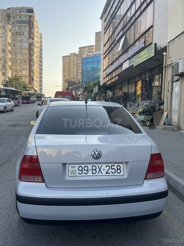 Volkswagen Bora 1999, 338,121 km - 1.6 l - Bakı