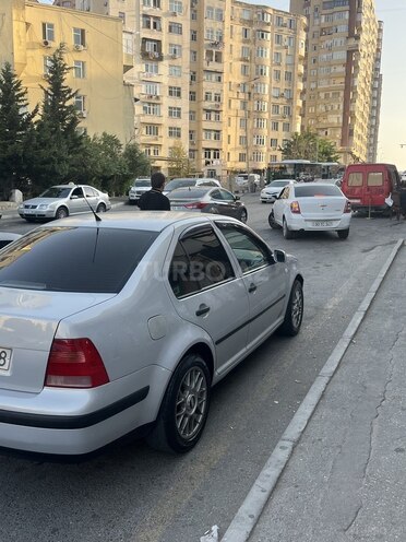Volkswagen Bora 1999, 338,121 km - 1.6 l - Bakı
