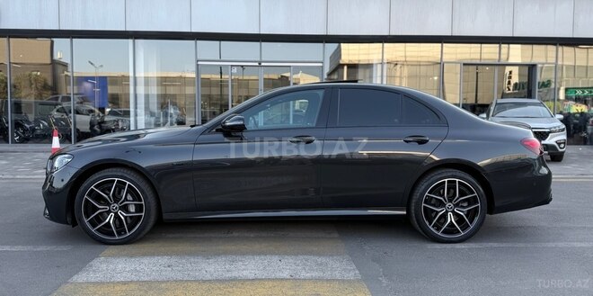 Mercedes E 300 de 2022, 10,000 km - 2.0 l - Bakı