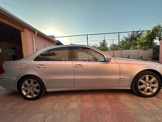 Mercedes E 220 2008, 350,000 km - 2.2 л - Quba