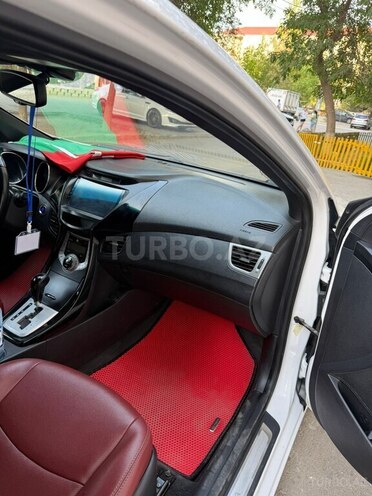 Hyundai Elantra 2011, 224,440 km - 1.8 л - Sumqayıt