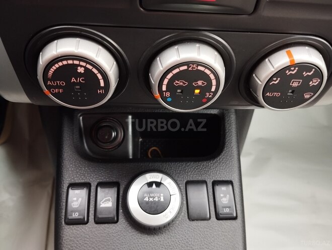 Nissan X-Trail 2013, 140,000 km - 2.5 l - Bakı