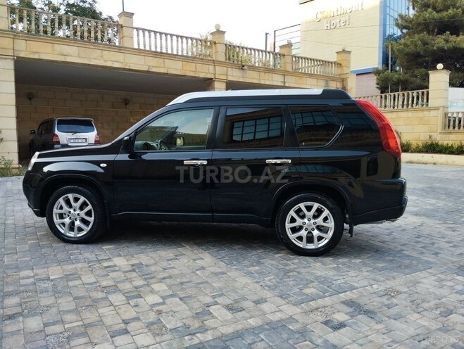 Nissan X-Trail 2013, 140,000 km - 2.5 l - Bakı