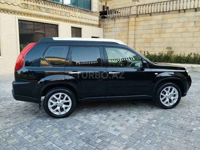 Nissan X-Trail 2013, 140,000 km - 2.5 l - Bakı