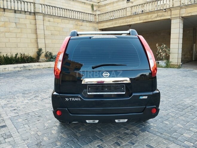 Nissan X-Trail 2013, 140,000 km - 2.5 l - Bakı