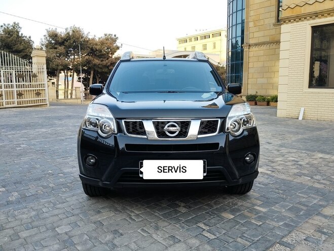 Nissan X-Trail 2013, 140,000 km - 2.5 l - Bakı