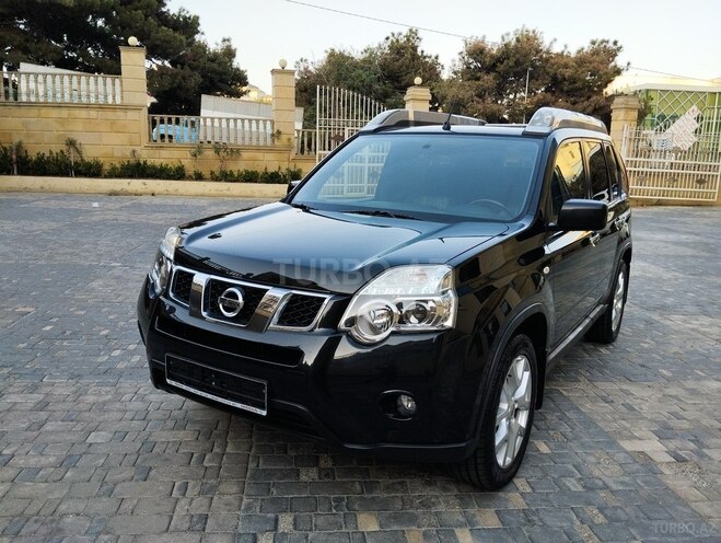 Nissan X-Trail 2013, 140,000 km - 2.5 l - Bakı