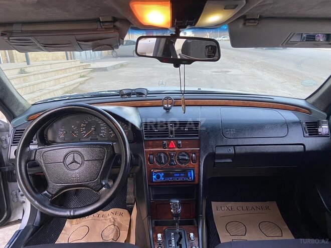 Mercedes C 180 1995, 385,000 km - 1.8 l - Bakı