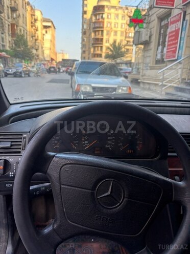 Mercedes C 180 1997, 300,000 km - 1.8 л - Xırdalan