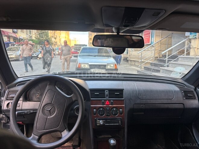 Mercedes C 180 1997, 300,000 km - 1.8 л - Xırdalan