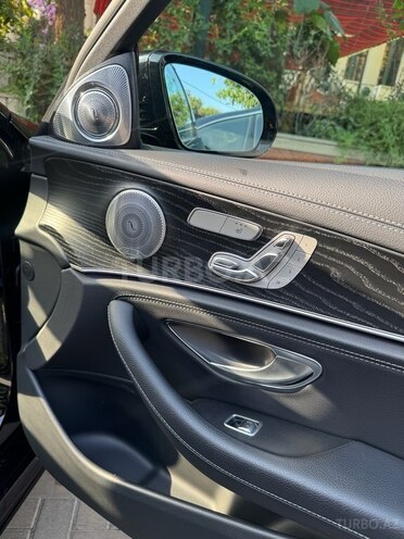 Mercedes E 300 e 2021, 52,000 km - 2.0 l - Bakı