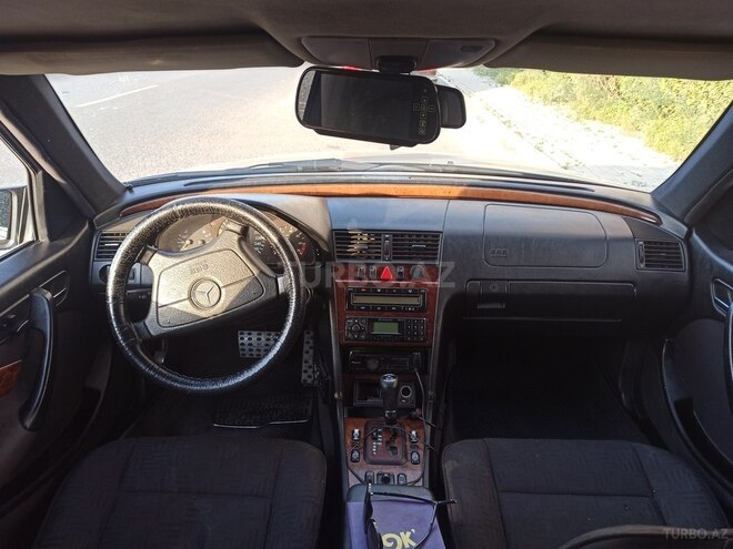 Mercedes C 240 1999, 329,110 km - 2.4 л - Bakı