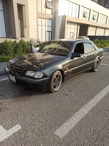 Mercedes C 240 1999, 329,110 km - 2.4 л - Bakı