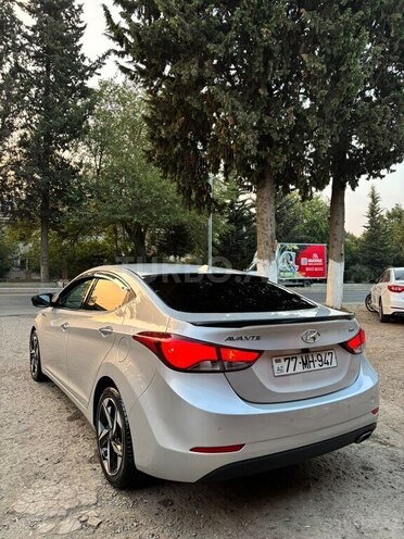 Hyundai Avante 2014, 187,000 km - 1.6 l - Masallı