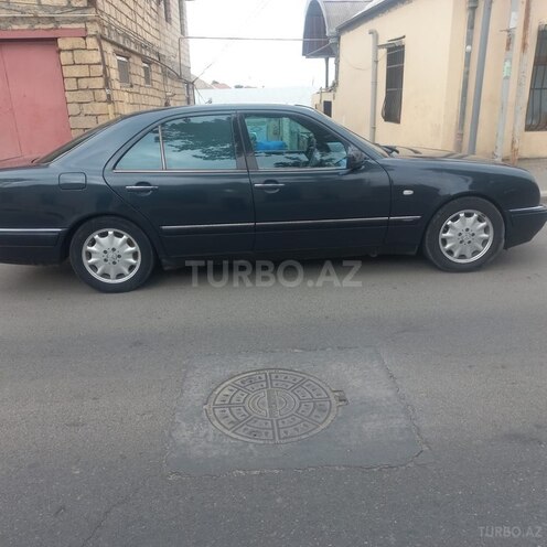 Mercedes E 220 1999, 790,000 km - 2.2 l - Gəncə