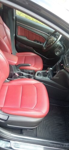 Hyundai Elantra 2015, 130,000 km - 1.6 л - Bakı