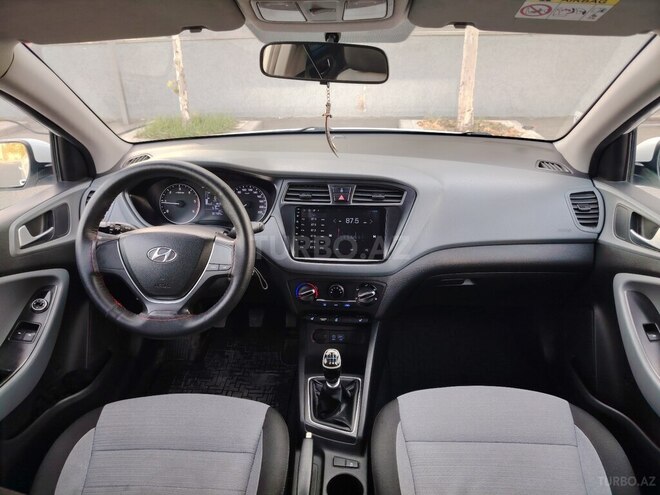 Hyundai i20 2016, 286,000 km - 1.1 л - Kürdəmir