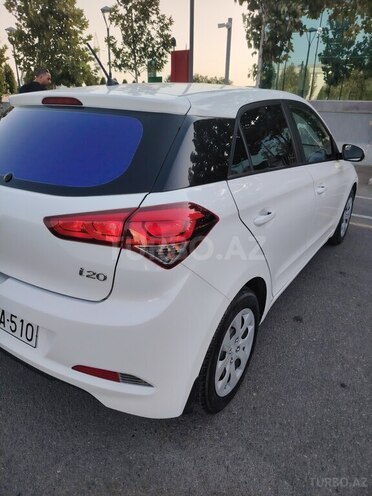 Hyundai i20 2016, 286,000 km - 1.1 л - Kürdəmir