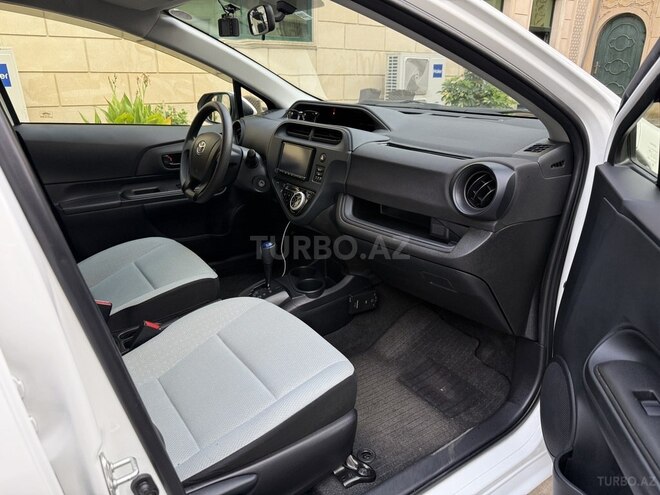 Toyota Aqua 2019, 29,588 km - 1.5 l - Bakı
