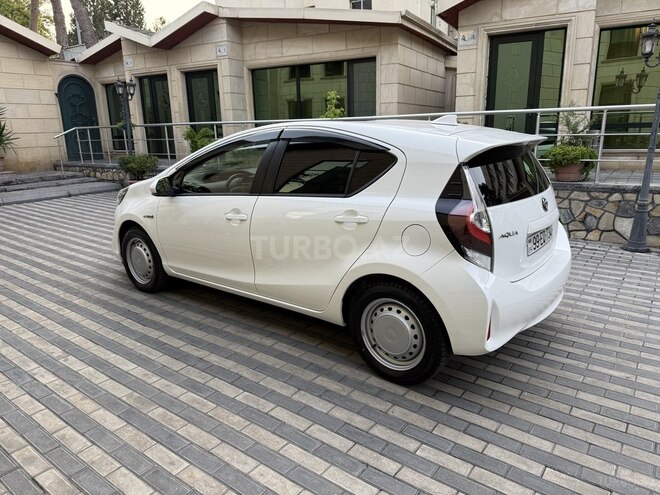 Toyota Aqua 2019, 29,588 km - 1.5 l - Bakı