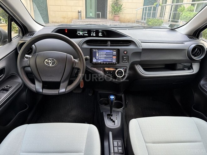 Toyota Aqua 2019, 29,588 km - 1.5 l - Bakı